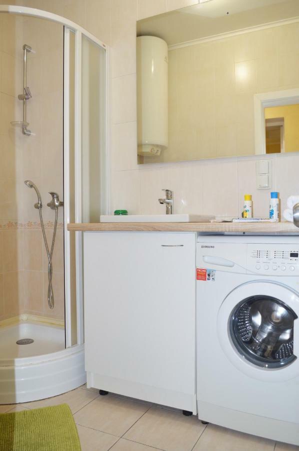 Owl Home Odessa Cozy Spacious Apartment In A Quiet Center Between Deribasovskaya And Privoz ภายนอก รูปภาพ