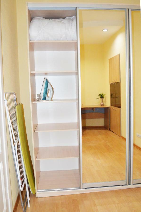 Owl Home Odessa Cozy Spacious Apartment In A Quiet Center Between Deribasovskaya And Privoz ภายนอก รูปภาพ